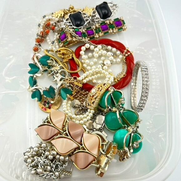 Vintage Bracelet Lot Bundle - Picture 2 of 9